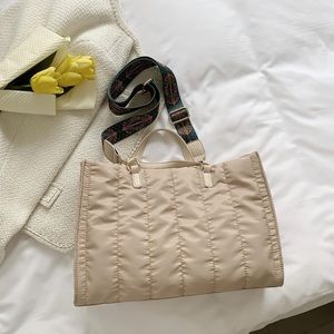 💖3/$14 Brand new puffy tote